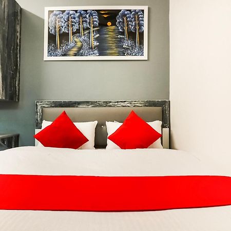 Hotel O Sheela Rohtak Экстерьер фото
